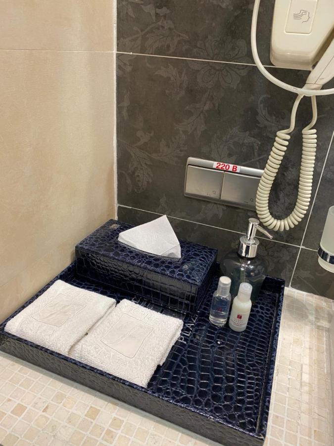 ויניצה Hotel Feride מראה חיצוני תמונה
