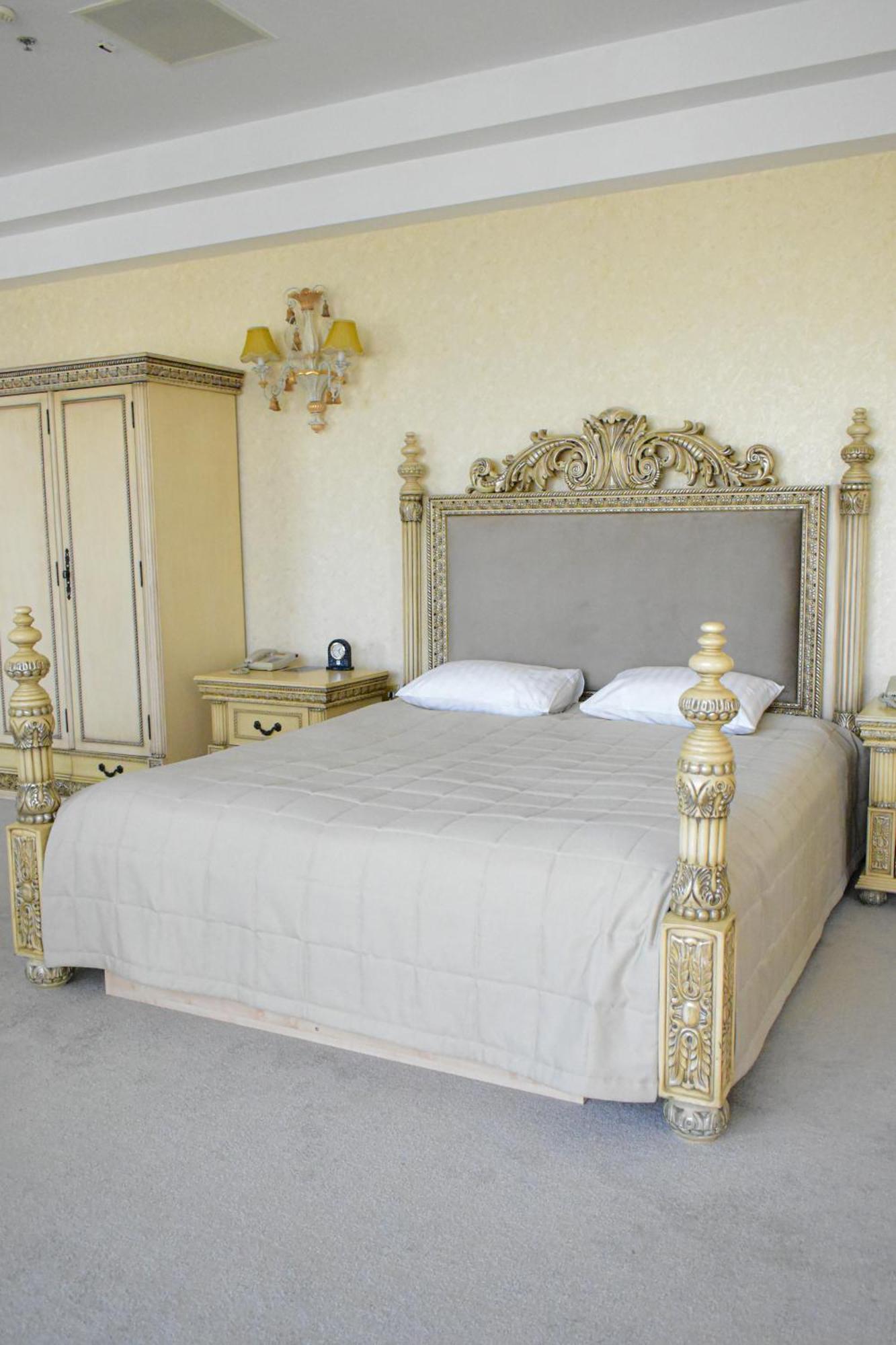 ויניצה Hotel Feride מראה חיצוני תמונה