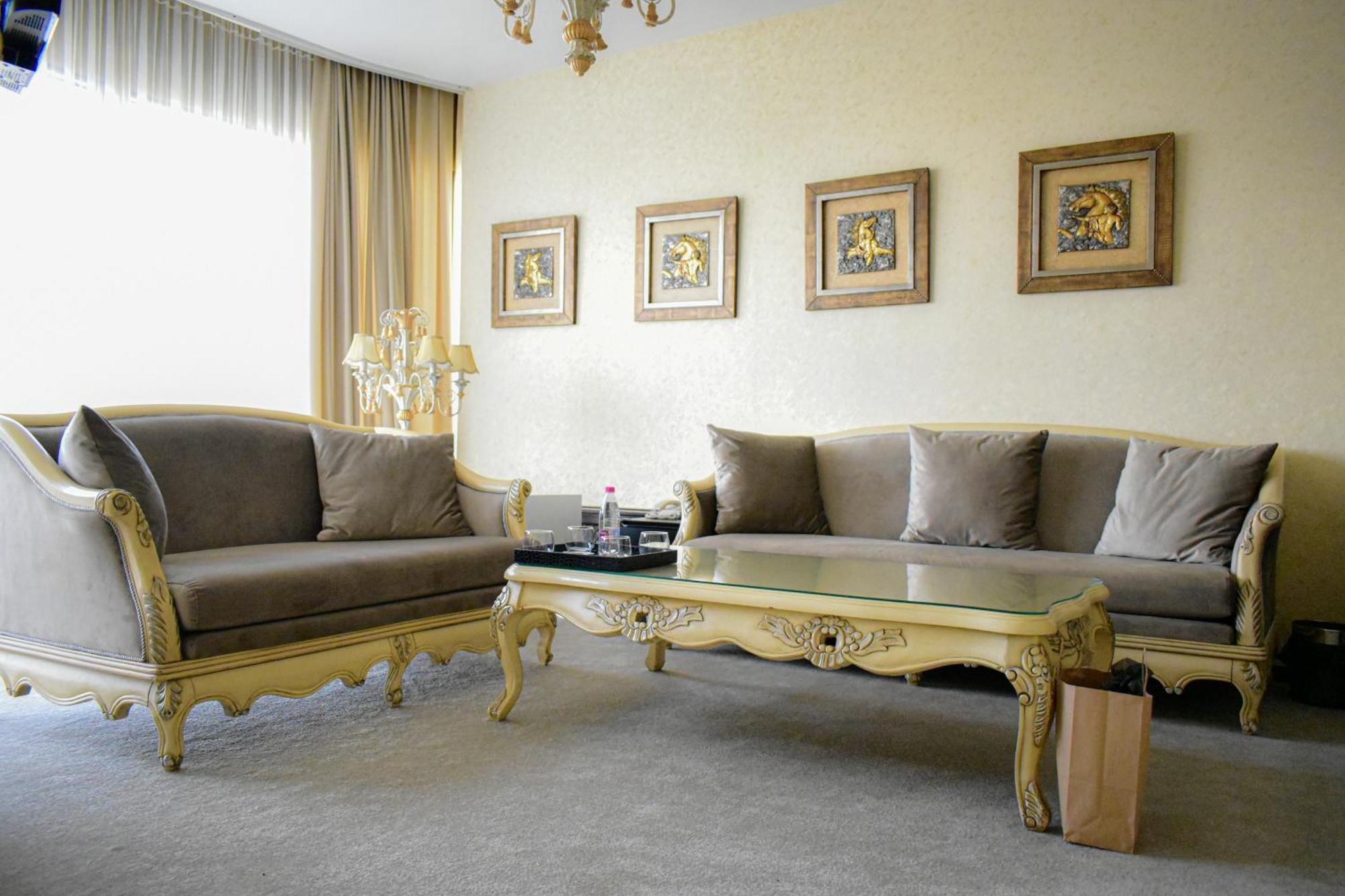 ויניצה Hotel Feride מראה חיצוני תמונה