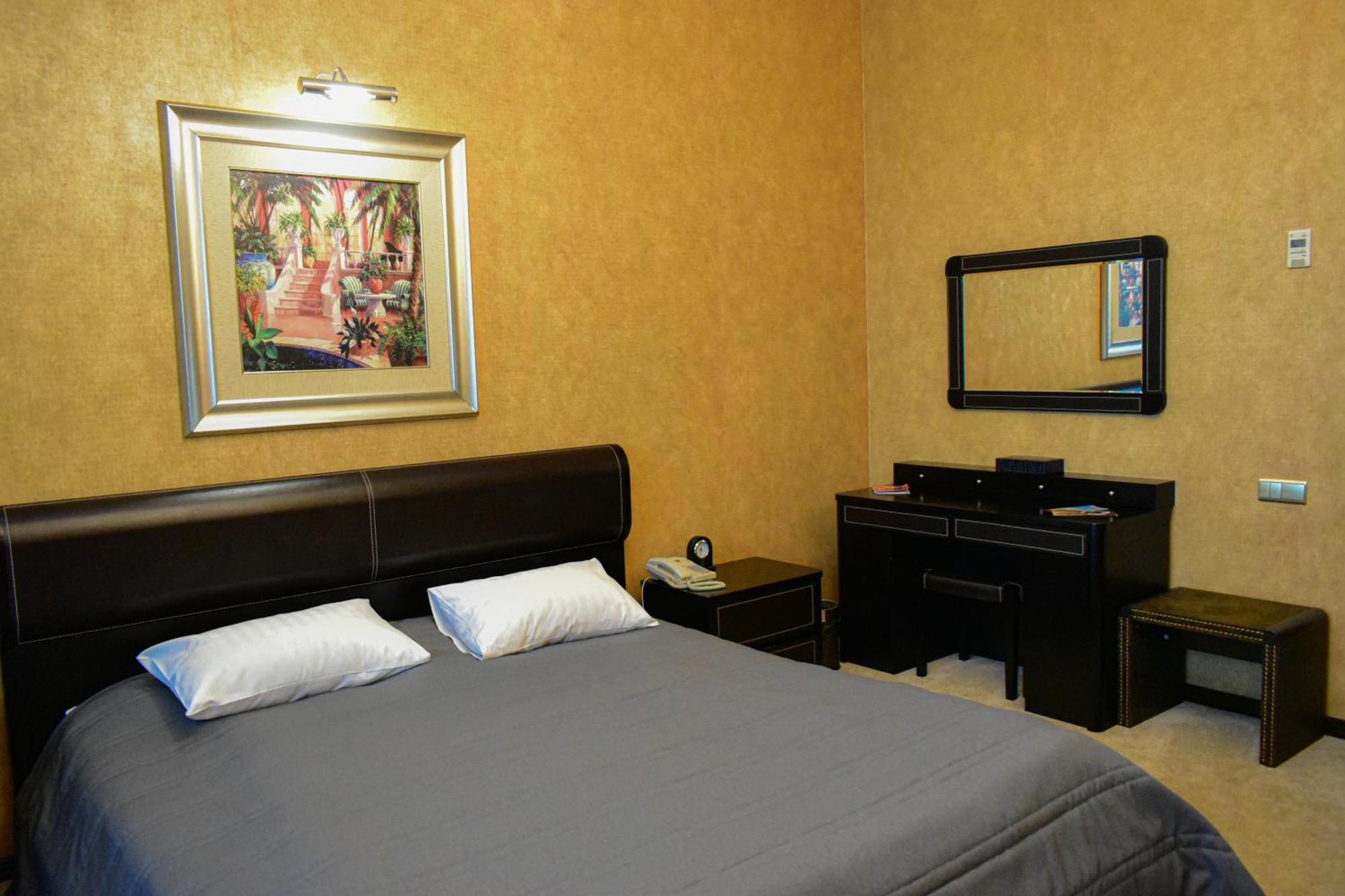 ויניצה Hotel Feride מראה חיצוני תמונה