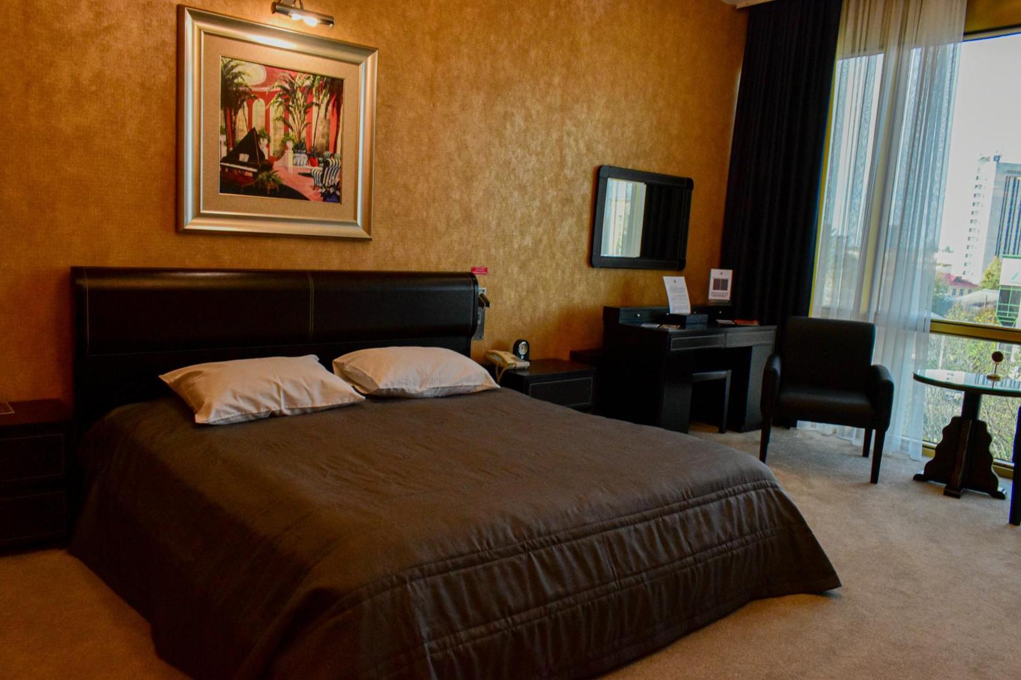 ויניצה Hotel Feride מראה חיצוני תמונה