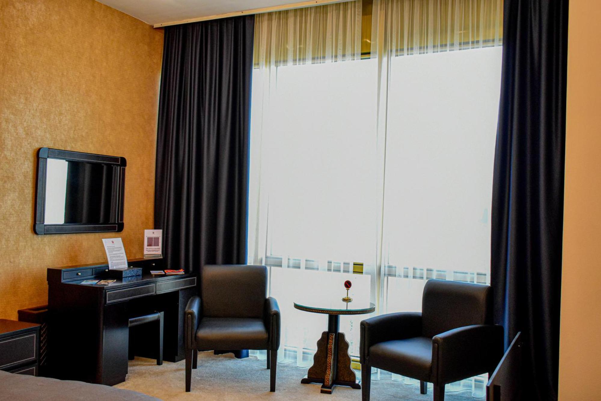 ויניצה Hotel Feride מראה חיצוני תמונה