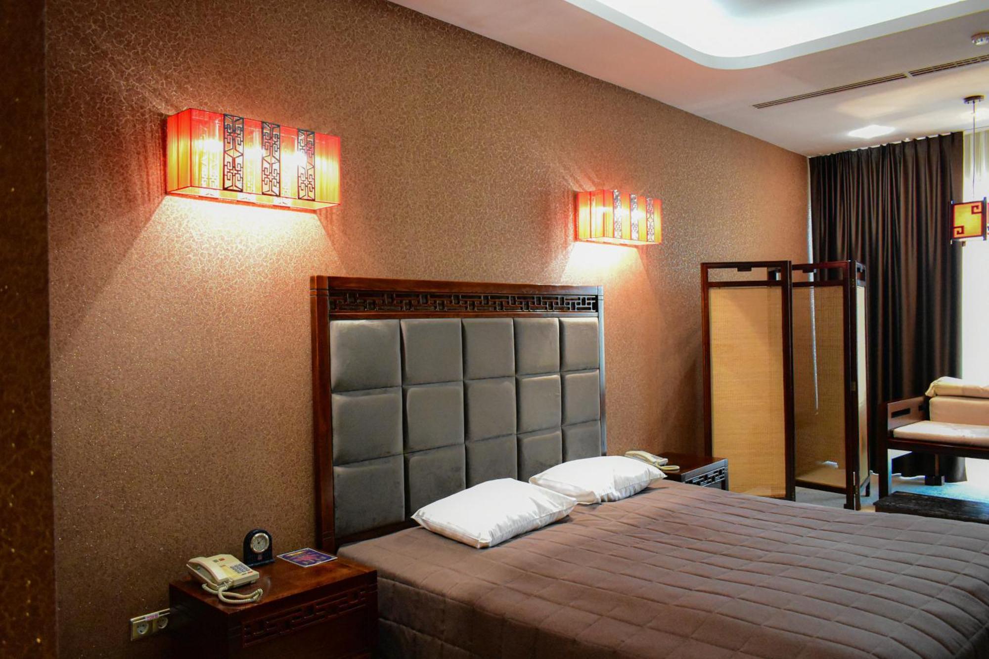 ויניצה Hotel Feride מראה חיצוני תמונה