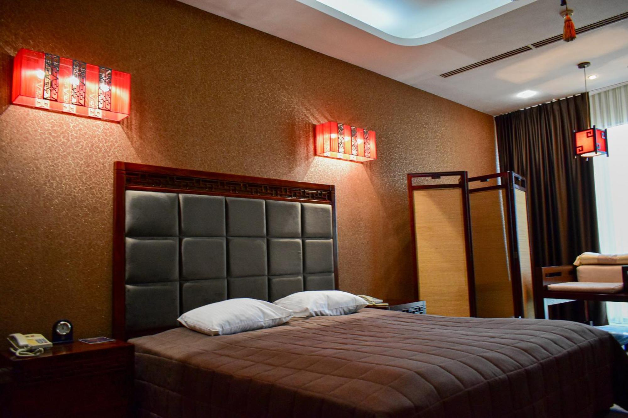 ויניצה Hotel Feride מראה חיצוני תמונה