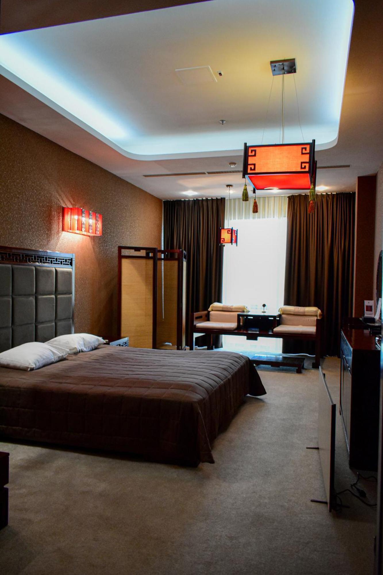 ויניצה Hotel Feride מראה חיצוני תמונה