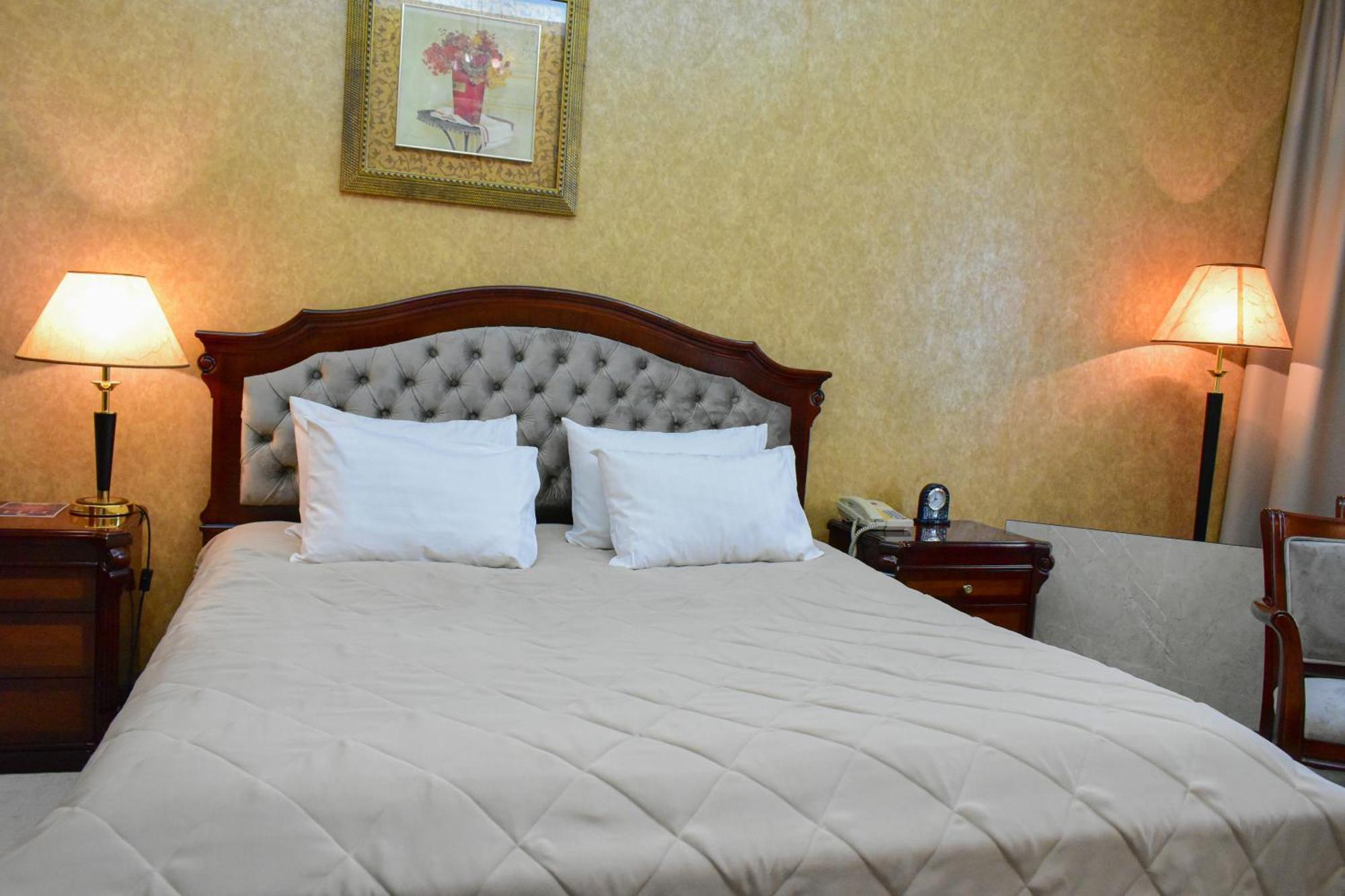 ויניצה Hotel Feride מראה חיצוני תמונה