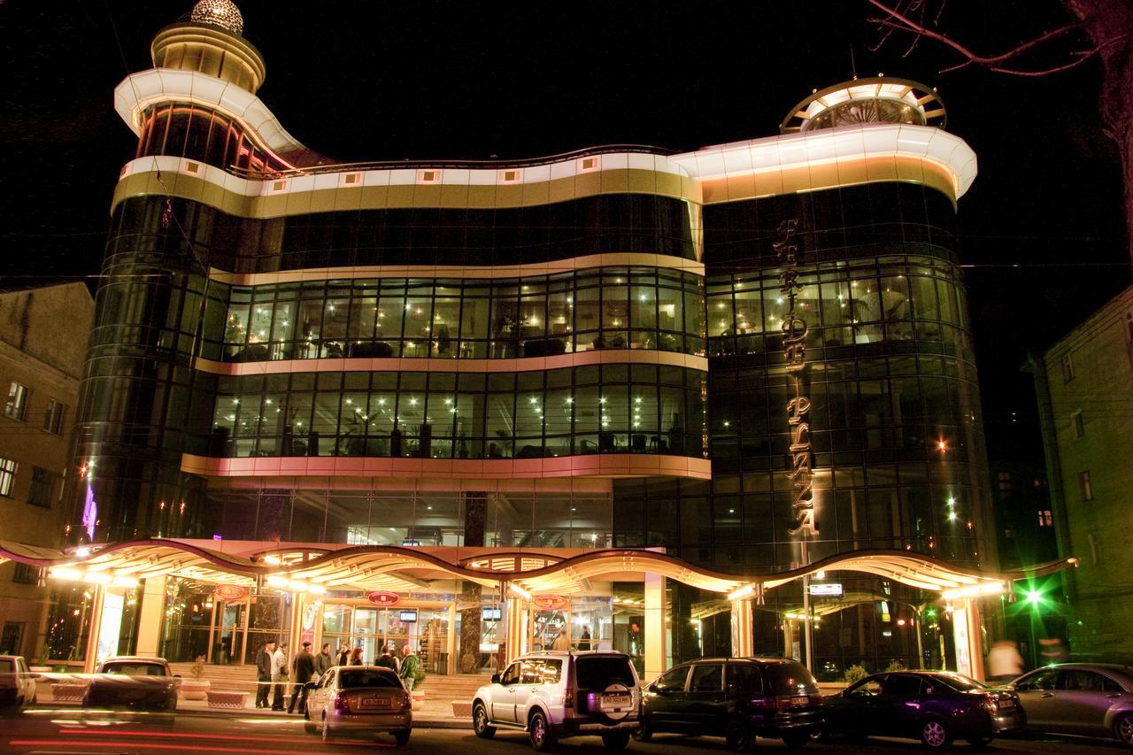 ויניצה Hotel Feride מראה חיצוני תמונה